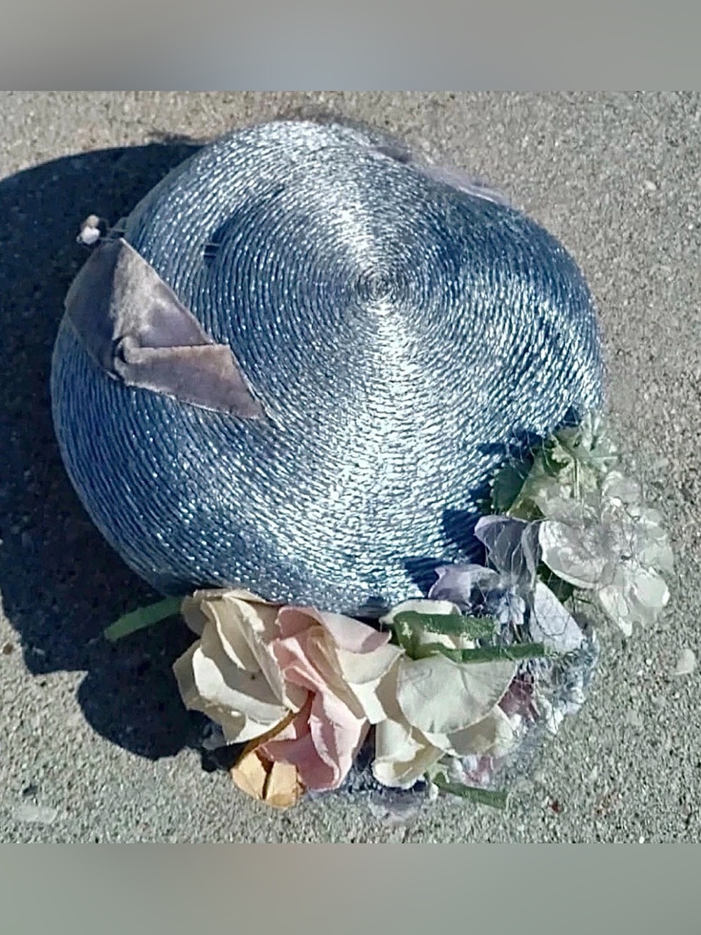 Vintage 1940s Light Blue Straw Floral Hat - Pink White Flowers - 2 Hat Pins